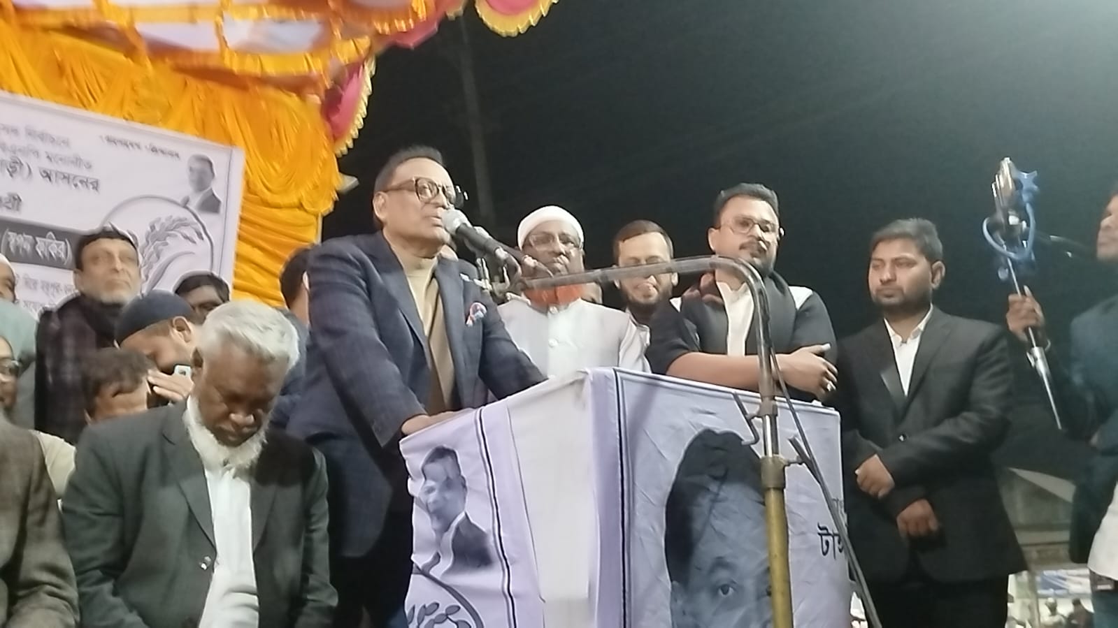 মধুপুরে  ধানের শীষের মিলন মেলায় যোগদান করলেন এডভোকেট মোহাম্মদ আলীর নেতাকর্মীরা 